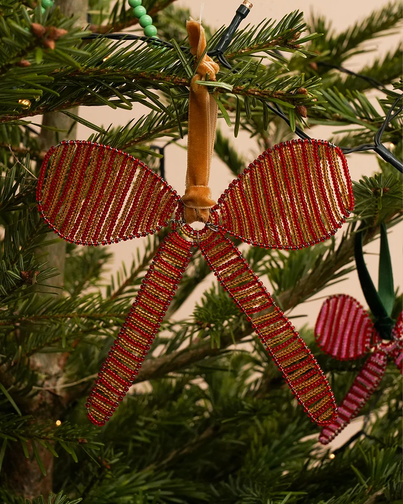 KESI: Hand-beaded Red and Gold Bow Tree Decoration