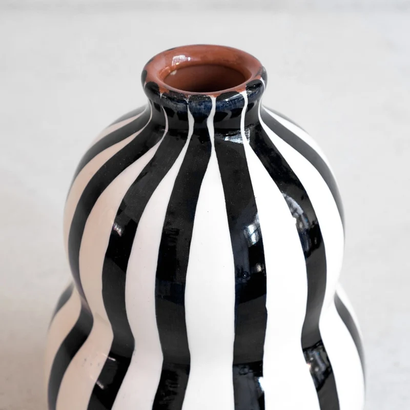 Große Kalebassenvase in Schwarz