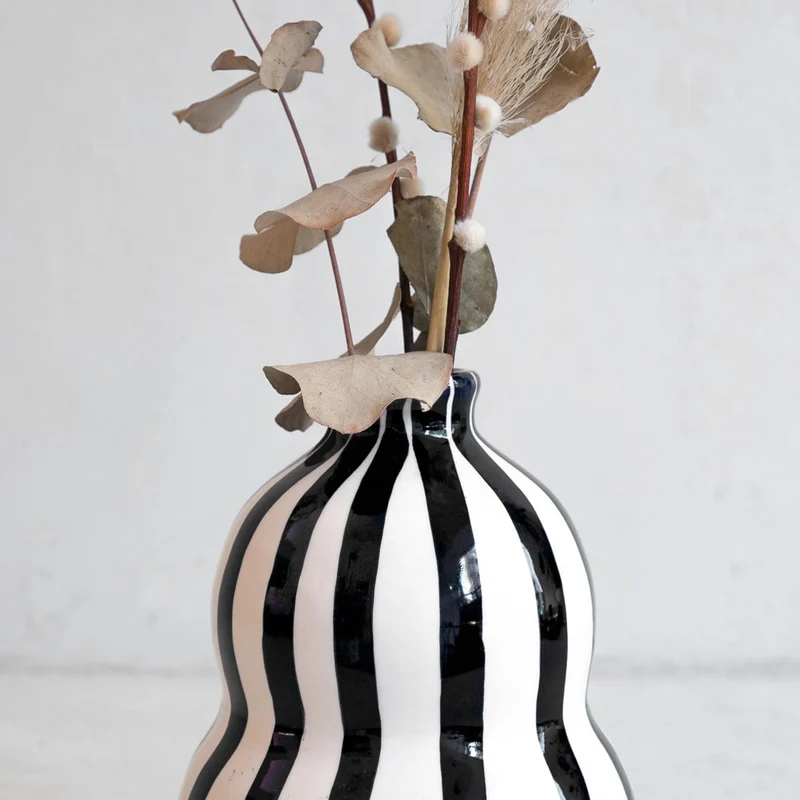 Große Kalebassenvase in Schwarz