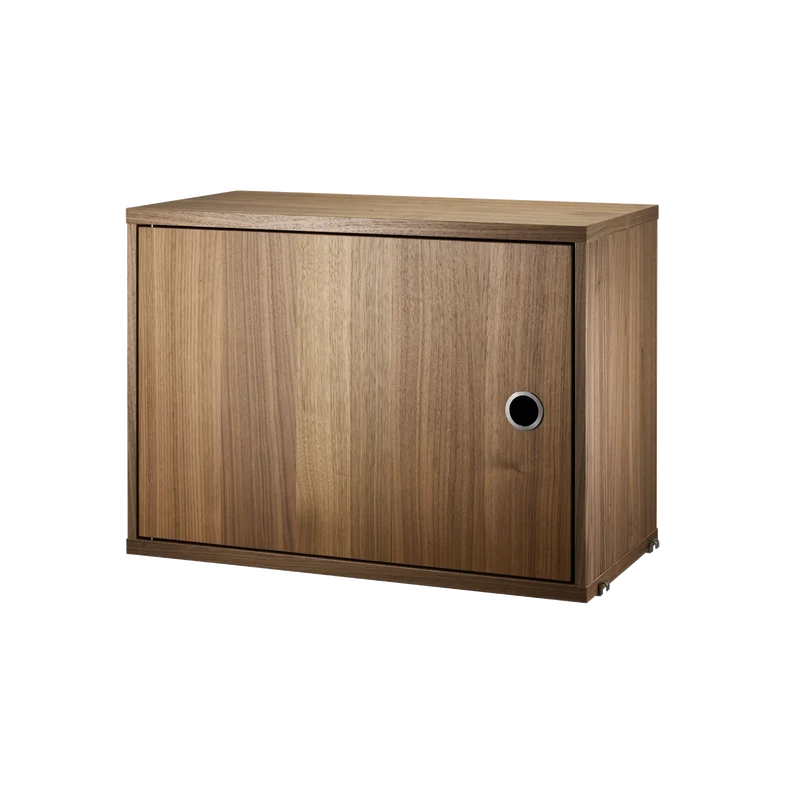 String Schrank mit Schwenktür - String Furniture