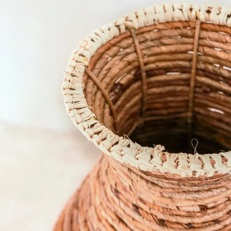Geflochtene Bodenvase Tumbak