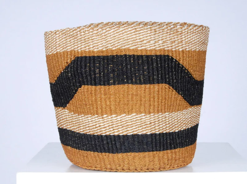KADI: Geometric Natural and Black Baskets