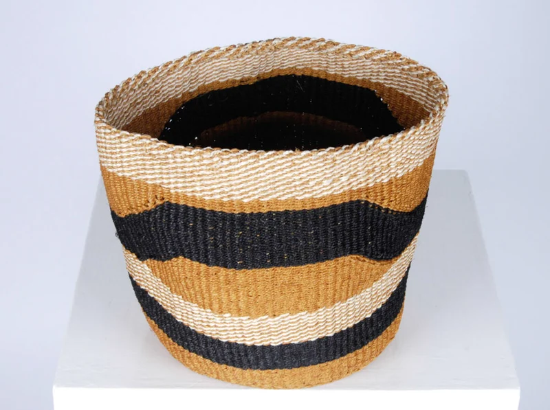 KADI: Geometric Natural and Black Baskets