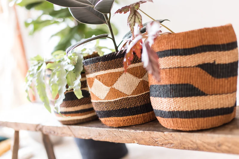KADI: Geometric Natural and Black Baskets