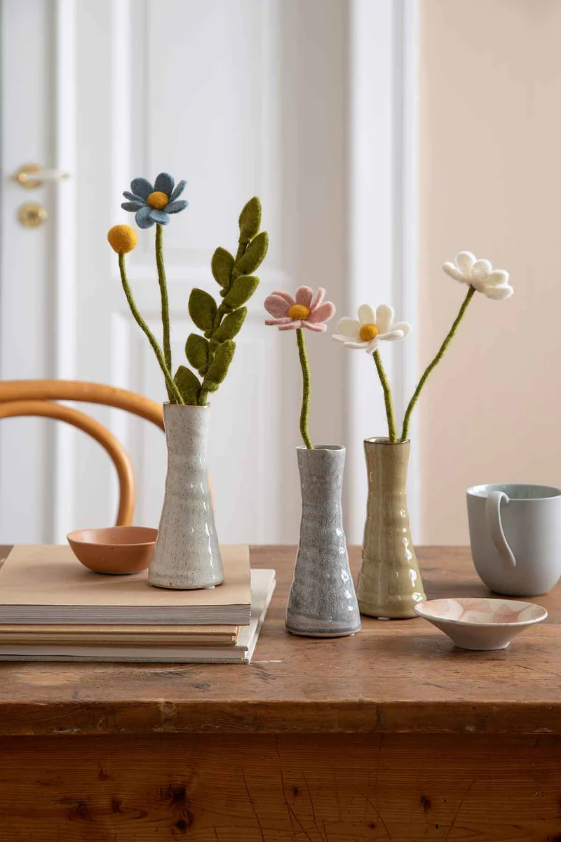 Kleiner Zweig mit Blättern Filzblume Grün 30 cm