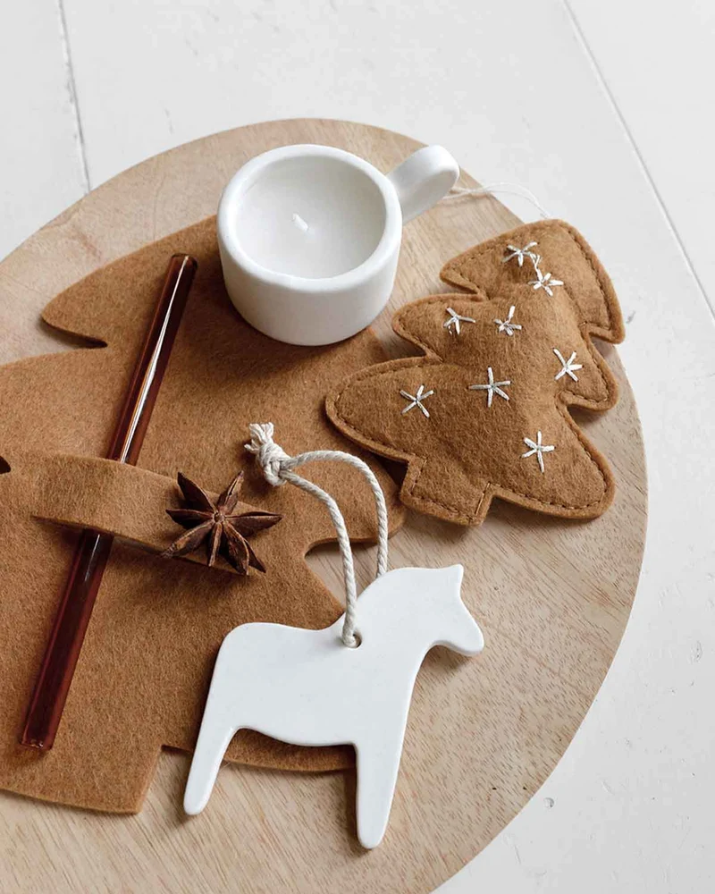 Dala Pferd Tonanhänger Baumschmuck Weiss 7 cm