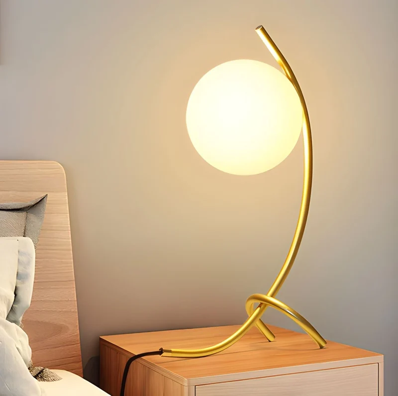 Tischlampe Nordic Alva