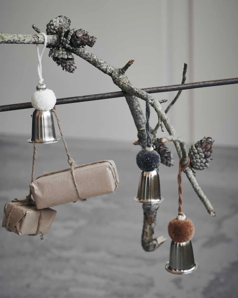 Glocke mit Pompom Weihnachtsdeko 7 cm