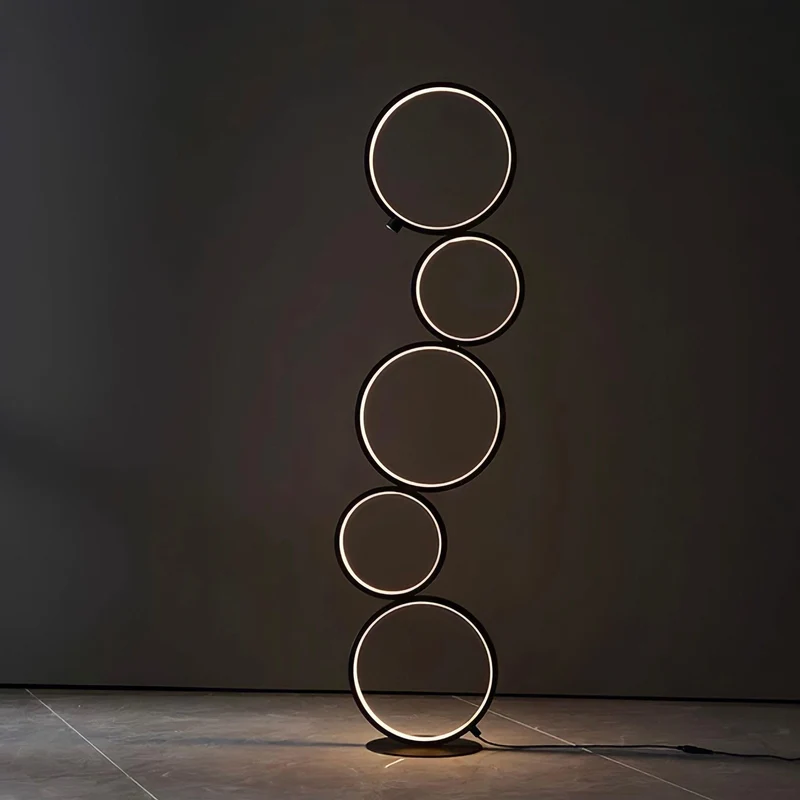 Stehlampe Nordic Fyior