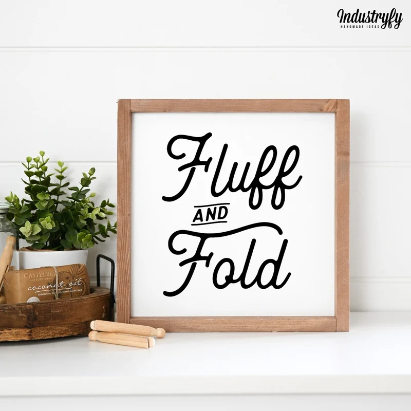 Landhaus Schild | Fluff and Fold
