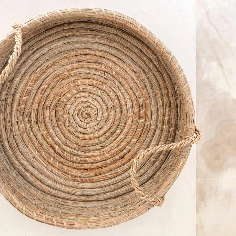 Korbtablett mit Henkel Pintu