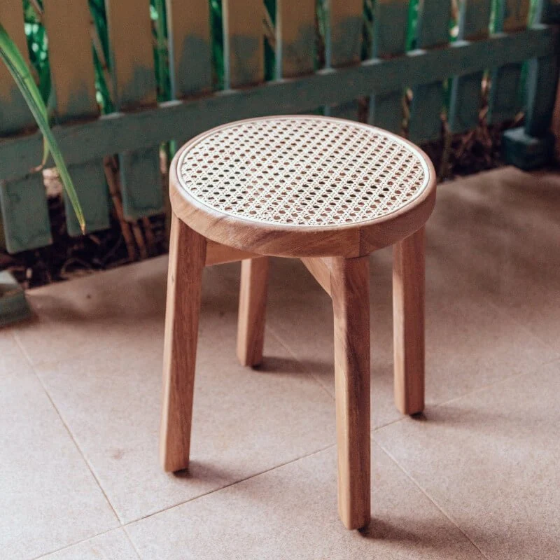 Runder Holzhocker Caramin