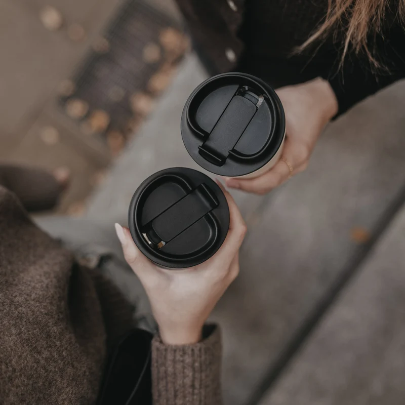 To go Becher - Herz schwarz