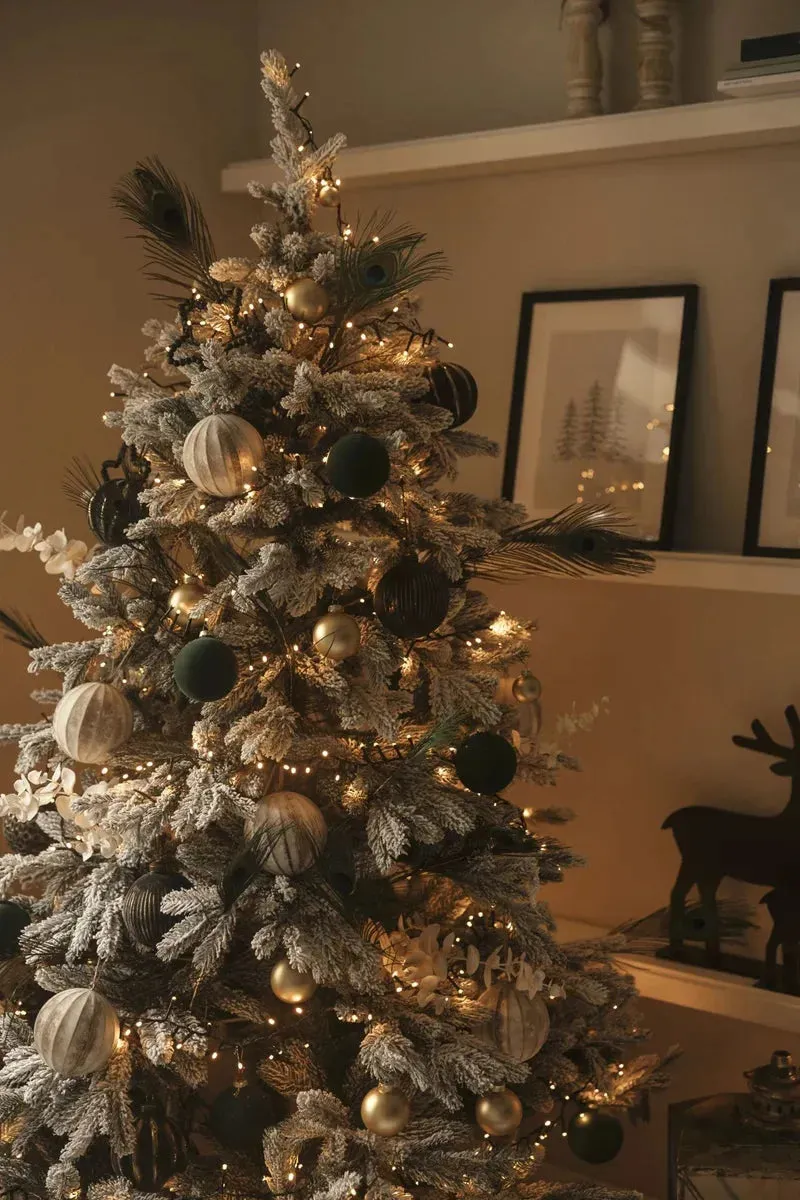 Künstlicher Weihnachtsbaum mit Schnee - Elsa | 230 cm