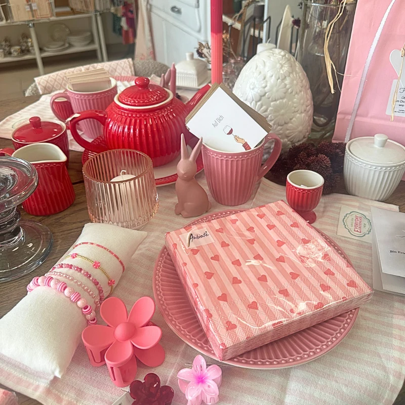 Papierserviette M - Sprinkled Hearts pink