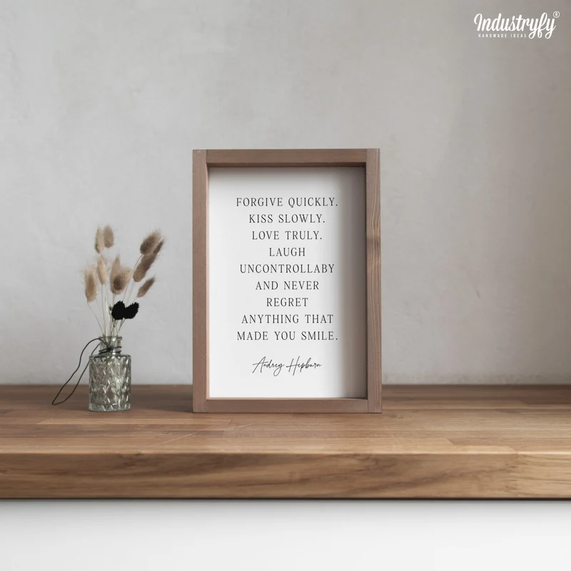 Landhaus Schild | Audrey Hepburn