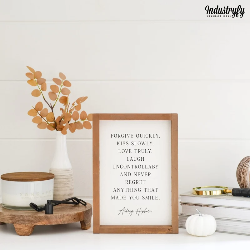 Landhaus Schild | Audrey Hepburn