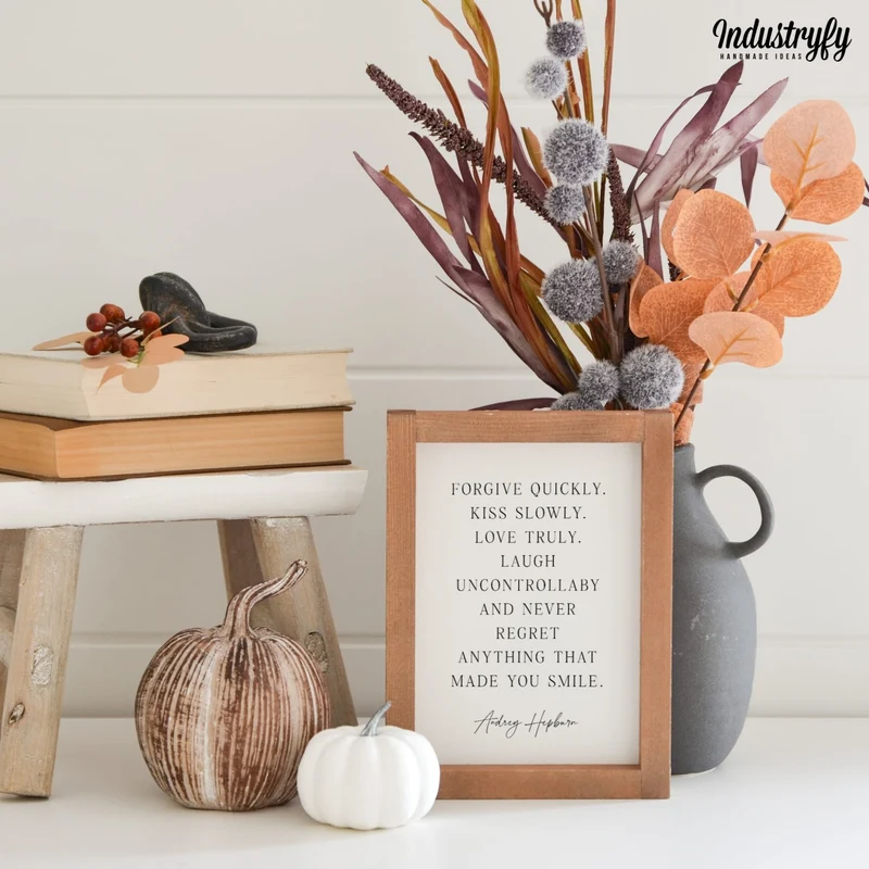Landhaus Schild | Audrey Hepburn