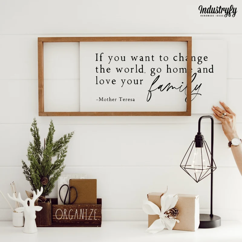Landhaus Schild | Mother Teresa