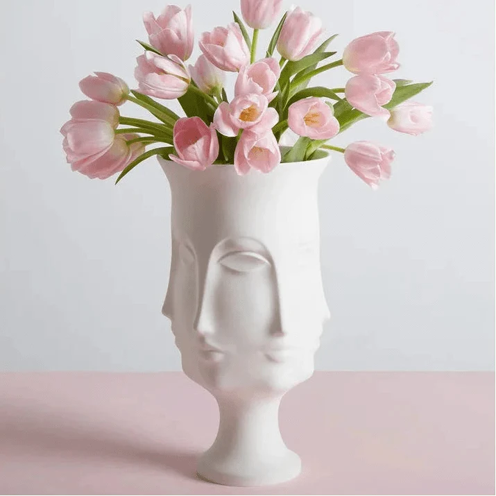 Vase Dora Maar Urn H38 - Jonathan Adler