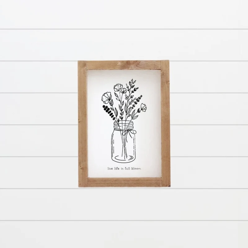 Landhaus Schild | Live life in full bloom