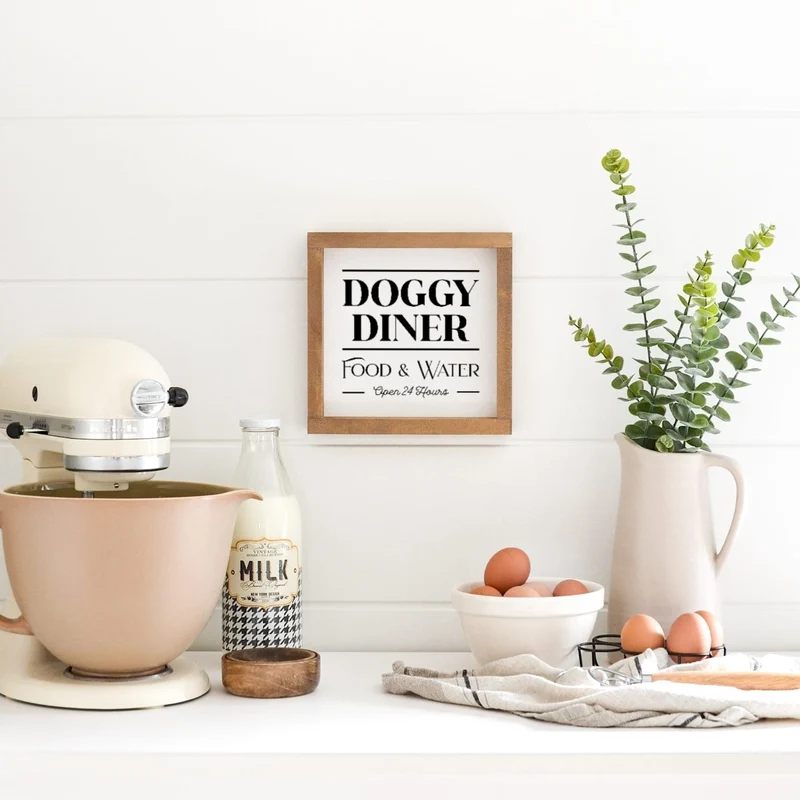 Landhaus Schild | Doggy Diner