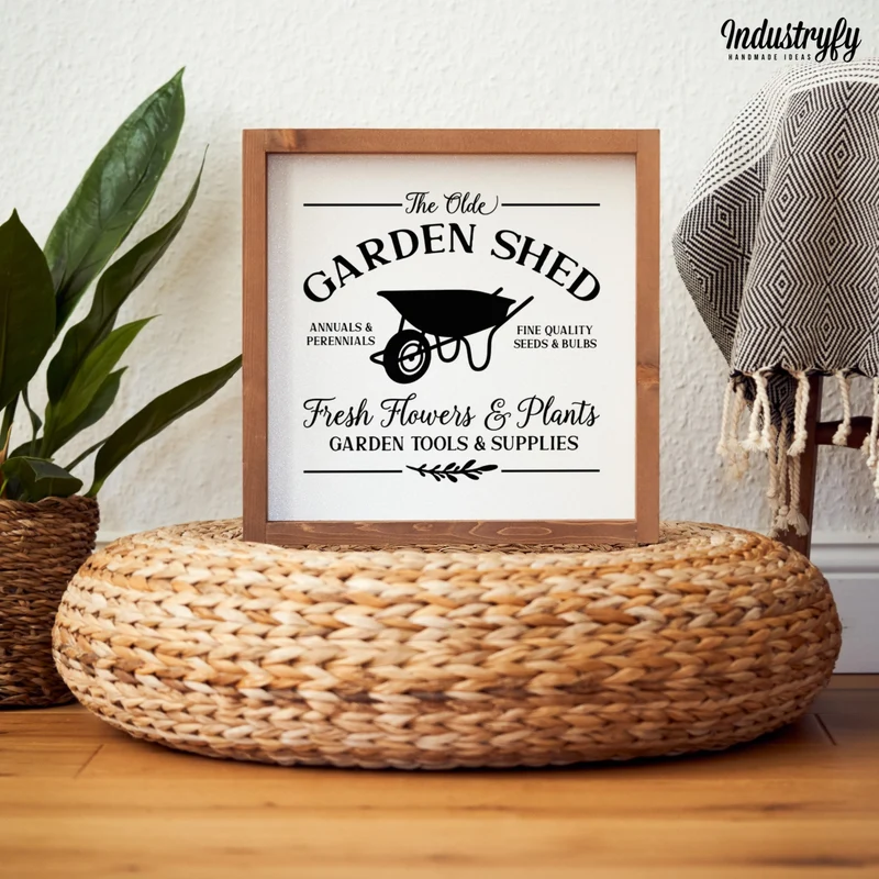 Landhaus Schild | The old garden shed
