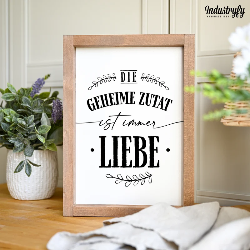 Landhaus Schild | Die geheime Zutat ist immer Liebe