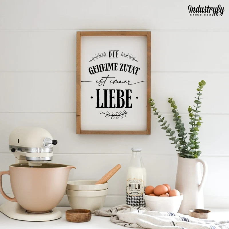 Landhaus Schild | Die geheime Zutat ist immer Liebe
