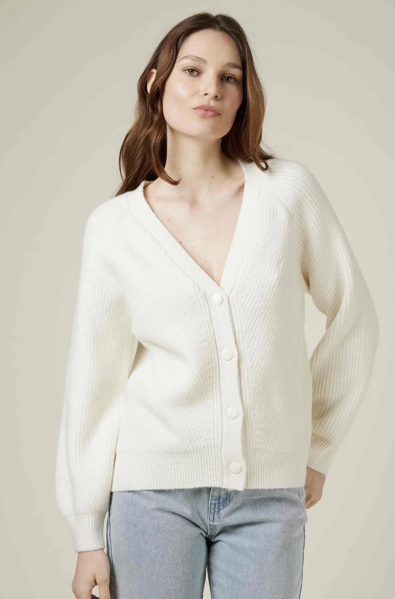 Strickjacke • PERLA • creme